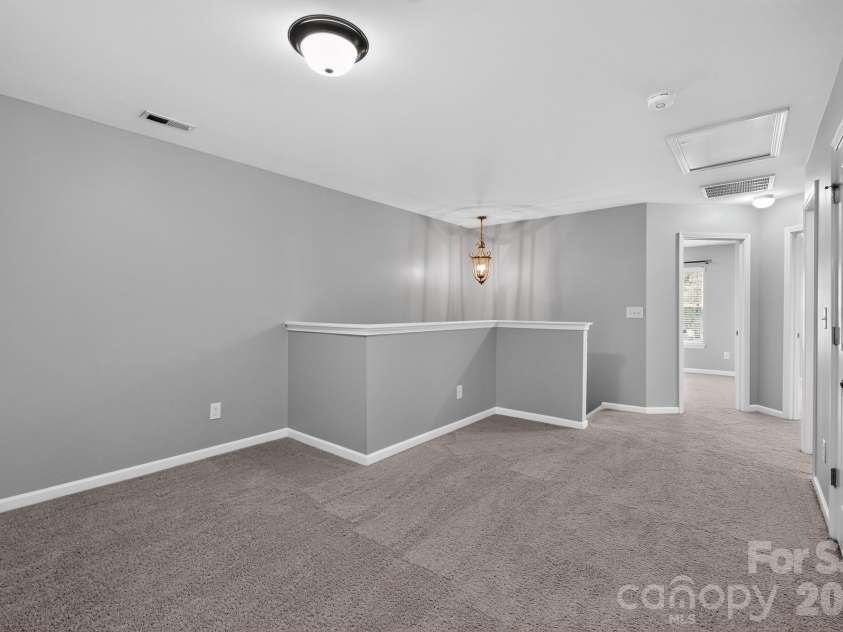 14943 Savannah Hall Drive, Charlotte, NC 28273.  MLS# CAR4402026, YatesRealty ID 36465. 