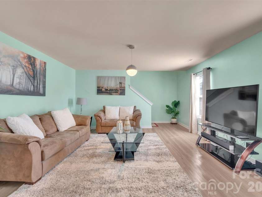 4526 Carnation Court, Charlotte, NC 28269.  MLS# CAR4402927, YatesRealty ID 36469. 