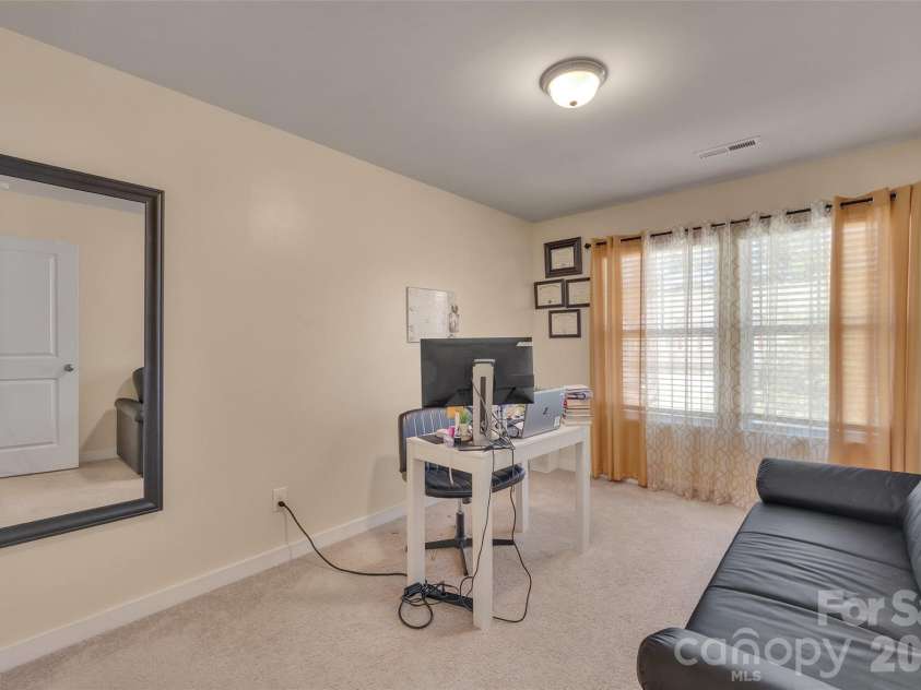 4526 Carnation Court, Charlotte, NC 28269.  MLS# CAR4402927, YatesRealty ID 36469. 
