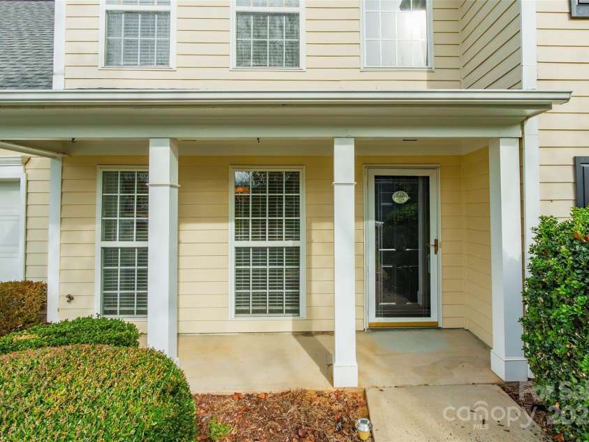 11318 Glenstone Court, Charlotte, NC 28269.  MLS# CAR4328105, YatesRealty ID 3647. 