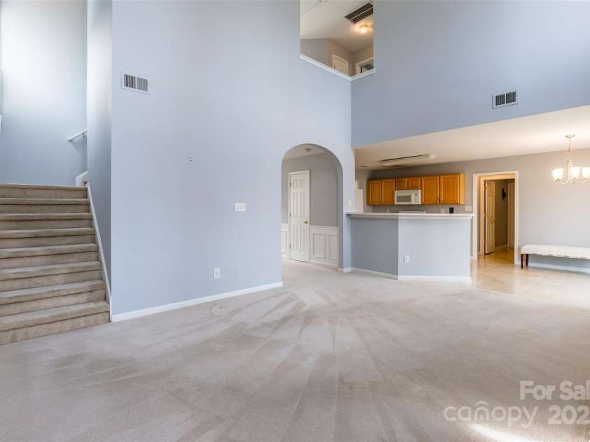 11318 Glenstone Court, Charlotte, NC 28269.  MLS# CAR4328105, YatesRealty ID 3647. 