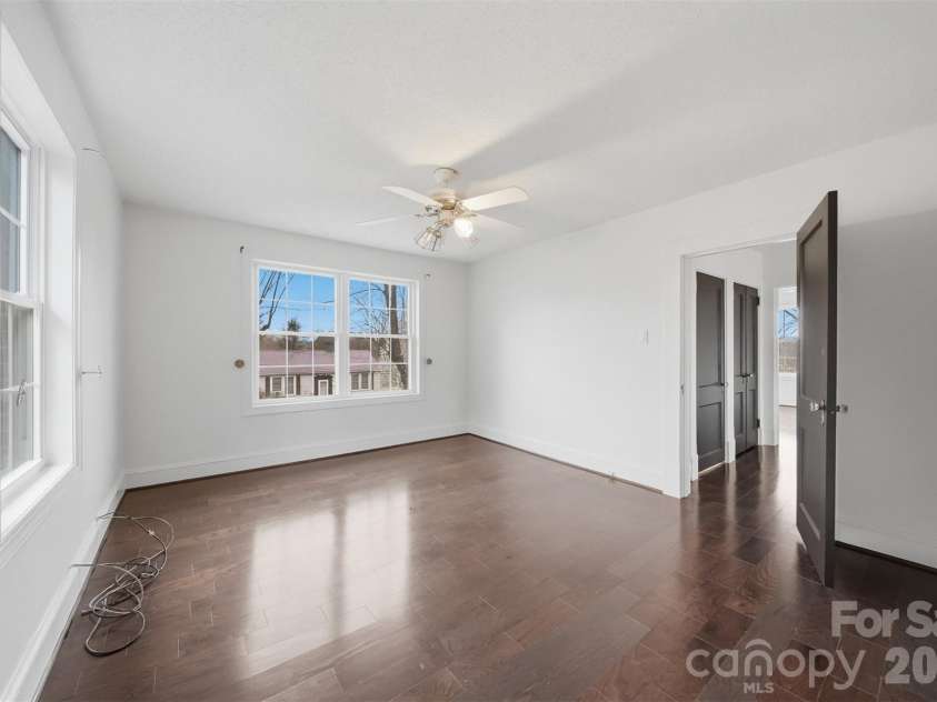 209 Abernathy Street, Lenoir, NC 28645.  MLS# CAR4355061, YatesRealty ID 3647. 