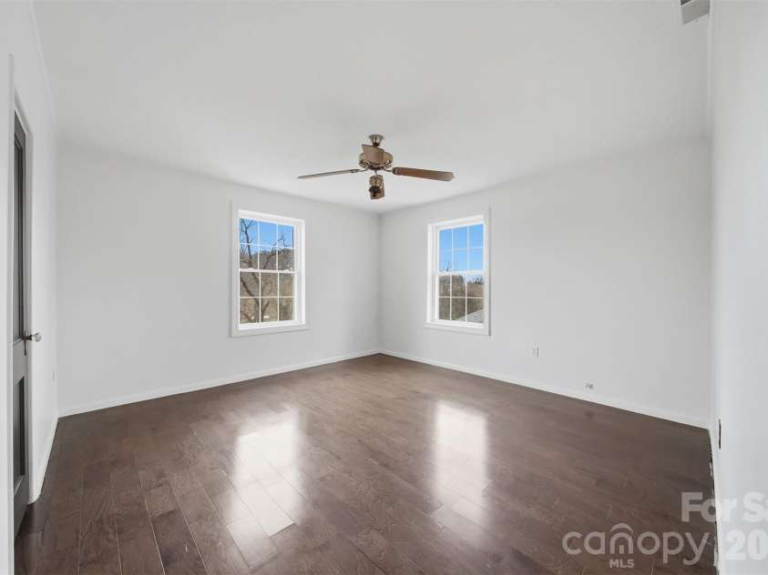 209 Abernathy Street, Lenoir, NC 28645.  MLS# CAR4355061, YatesRealty ID 3647. 