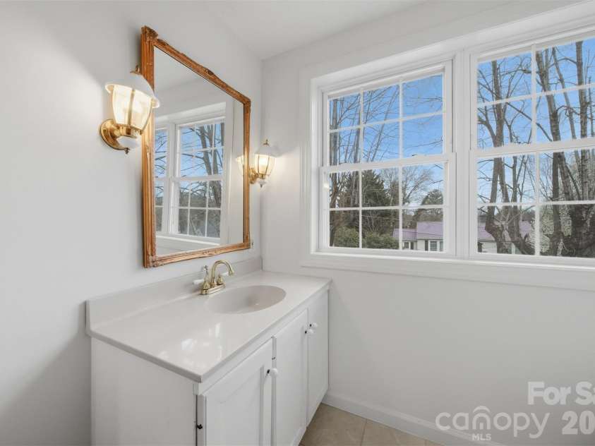 209 Abernathy Street, Lenoir, NC 28645.  MLS# CAR4355061, YatesRealty ID 3647. 