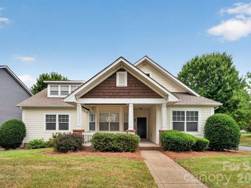 5918 Phyliss Lane, Charlotte, NC 28227.  MLS# CAR4403365, YatesRealty ID 36475. 