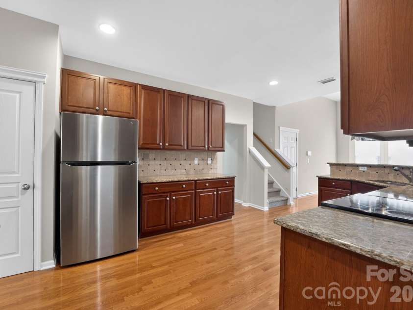 5918 Phyliss Lane, Charlotte, NC 28227.  MLS# CAR4403365, YatesRealty ID 36475. 