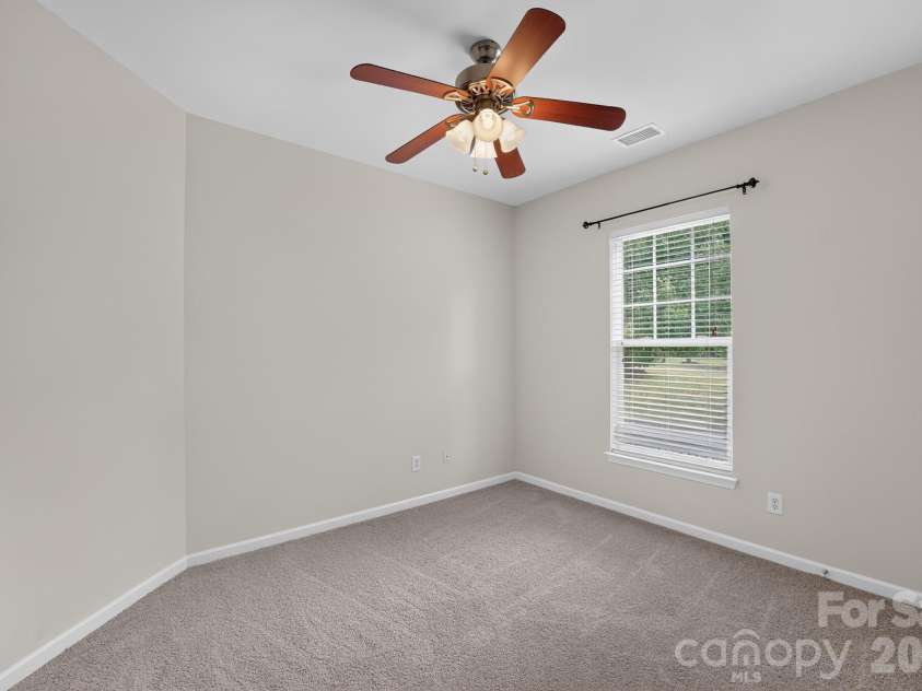 5918 Phyliss Lane, Charlotte, NC 28227.  MLS# CAR4403365, YatesRealty ID 36475. 