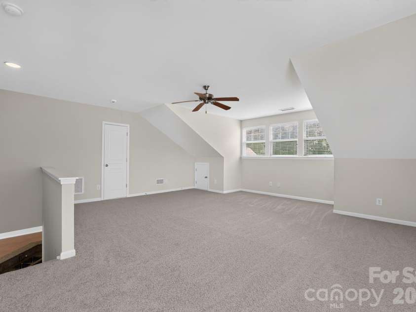 5918 Phyliss Lane, Charlotte, NC 28227.  MLS# CAR4403365, YatesRealty ID 36475. 