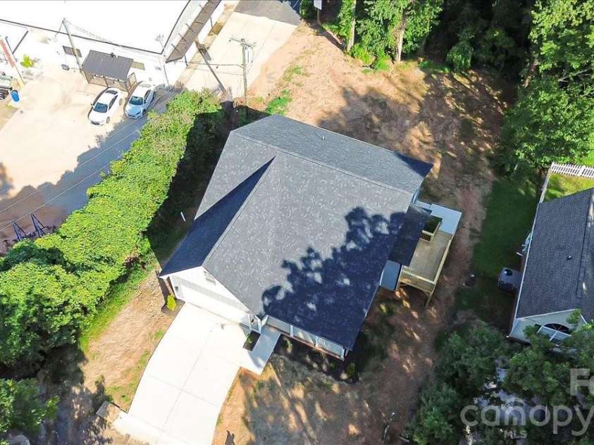 228 Hillside Avenue, Concord, NC 28025.  MLS# CAR4402795, YatesRealty ID 36476. 228 Hillside