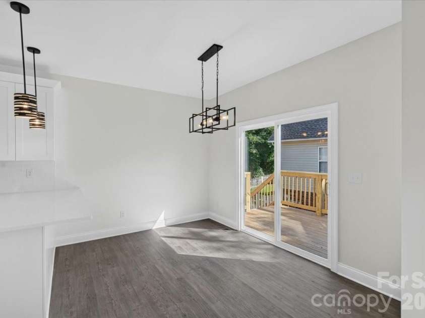228 Hillside Avenue, Concord, NC 28025.  MLS# CAR4402795, YatesRealty ID 36476. Breakfast Area