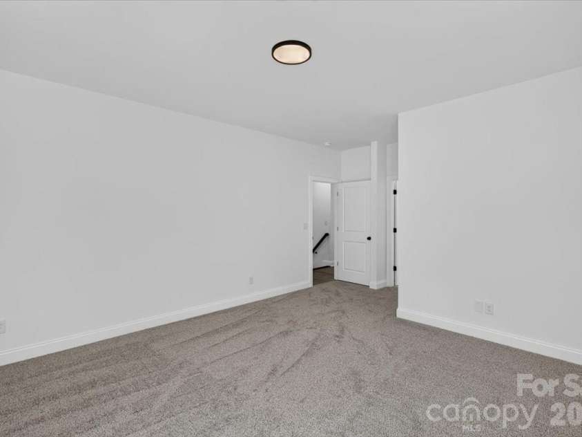 228 Hillside Avenue, Concord, NC 28025.  MLS# CAR4402795, YatesRealty ID 36476. Primary Bedroom
