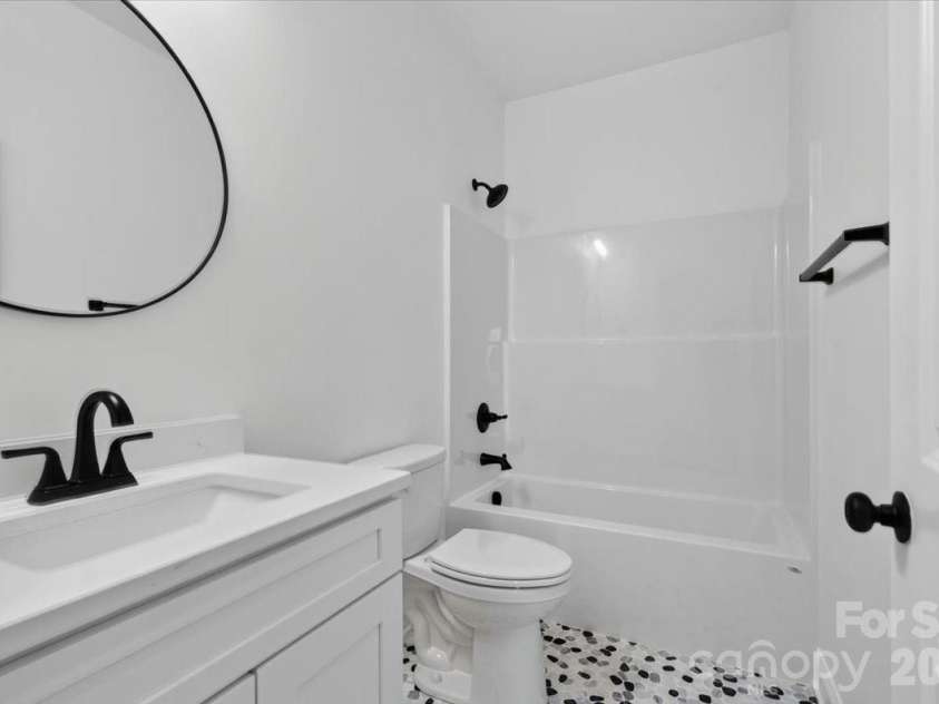 228 Hillside Avenue, Concord, NC 28025.  MLS# CAR4402795, YatesRealty ID 36476. Second Bath