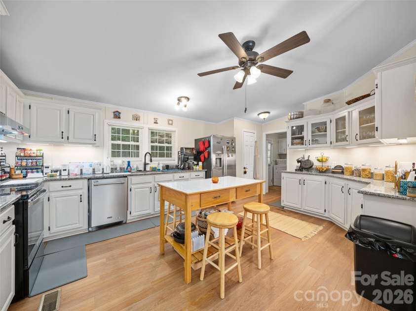 201 Franklin Village Road, Spruce Pine, NC 28777.  MLS# CAR4403269, YatesRealty ID 36479. Kitchen