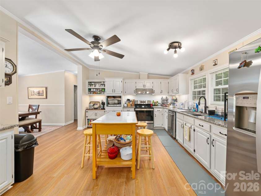 201 Franklin Village Road, Spruce Pine, NC 28777.  MLS# CAR4403269, YatesRealty ID 36479. Kitchen
