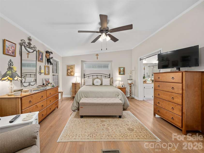 201 Franklin Village Road, Spruce Pine, NC 28777.  MLS# CAR4403269, YatesRealty ID 36479. Primary