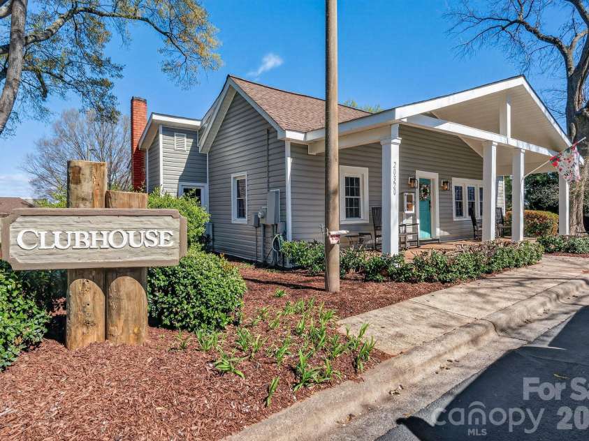 20407 Harborgate Court, Cornelius, NC 28031.  MLS# CAR4357253, YatesRealty ID 3648. 