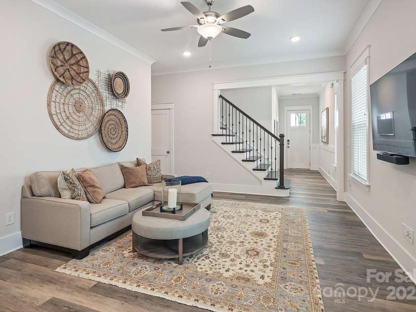 4861 Blanchard Way, Charlotte, NC 28226.  MLS# CAR4172626, YatesRealty ID 3648. 