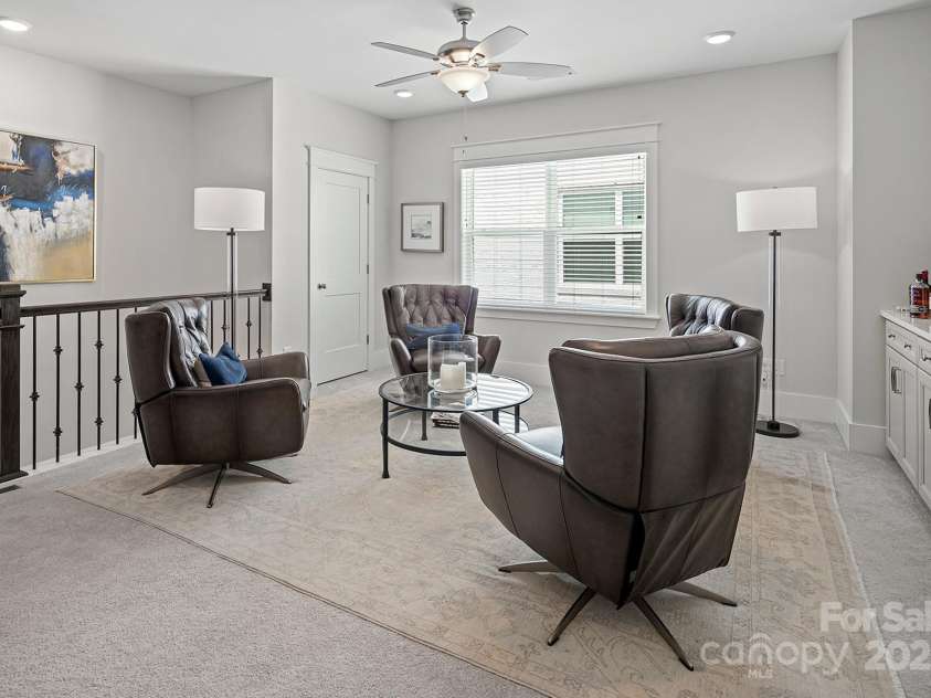 4861 Blanchard Way, Charlotte, NC 28226.  MLS# CAR4172626, YatesRealty ID 3648. 