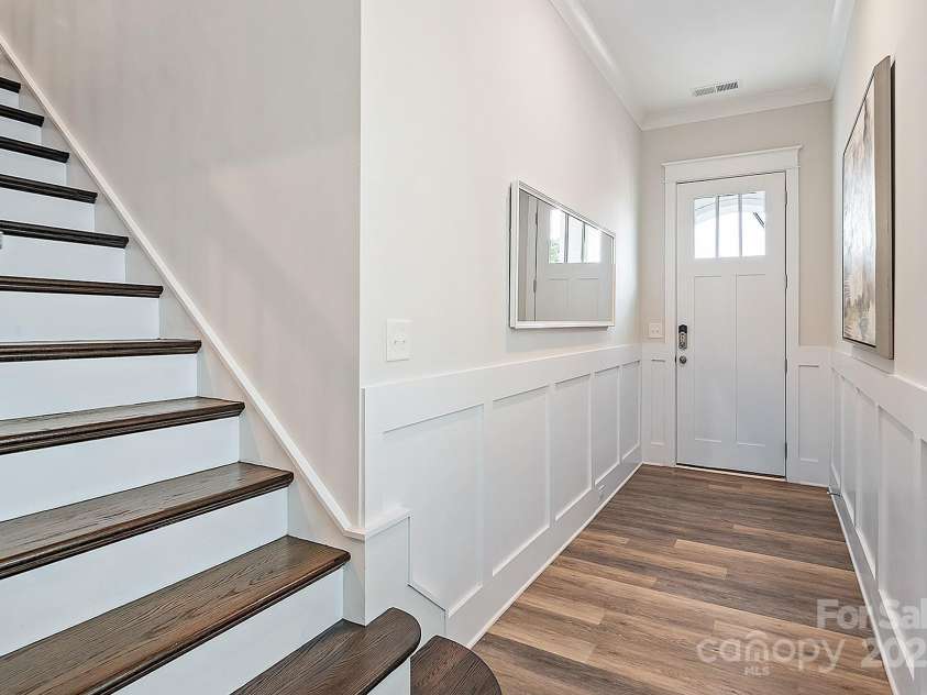 4861 Blanchard Way, Charlotte, NC 28226.  MLS# CAR4172626, YatesRealty ID 3648. 