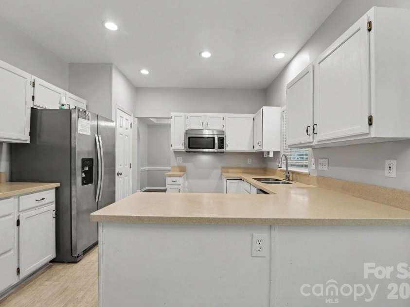 8716 Barrister Way, Charlotte, NC 28216.  MLS# CAR4400707, YatesRealty ID 36483. 