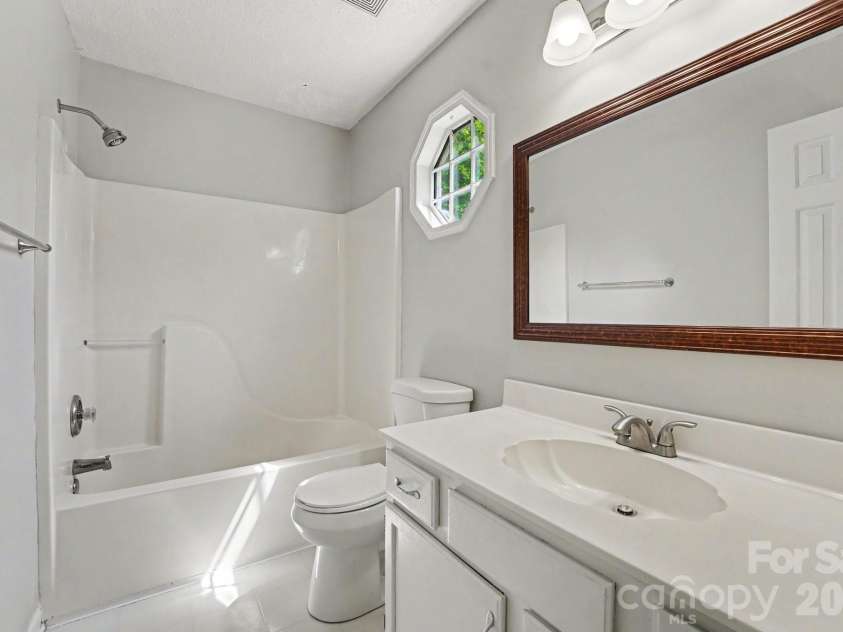8716 Barrister Way, Charlotte, NC 28216.  MLS# CAR4400707, YatesRealty ID 36483. 