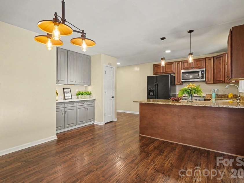 4436 Tilley Morris Road, Matthews, NC 28105.  MLS# CAR4401924, YatesRealty ID 36484. 