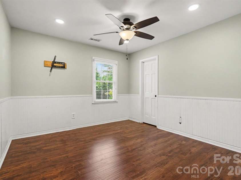 4436 Tilley Morris Road, Matthews, NC 28105.  MLS# CAR4401924, YatesRealty ID 36484. 