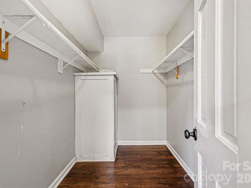 4436 Tilley Morris Road, Matthews, NC 28105.  MLS# CAR4401924, YatesRealty ID 36484. 
