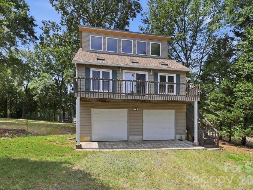 4076 Elks Park Road, Rock Hill, SC 29732.  MLS# CAR4403104, YatesRealty ID 36489. 