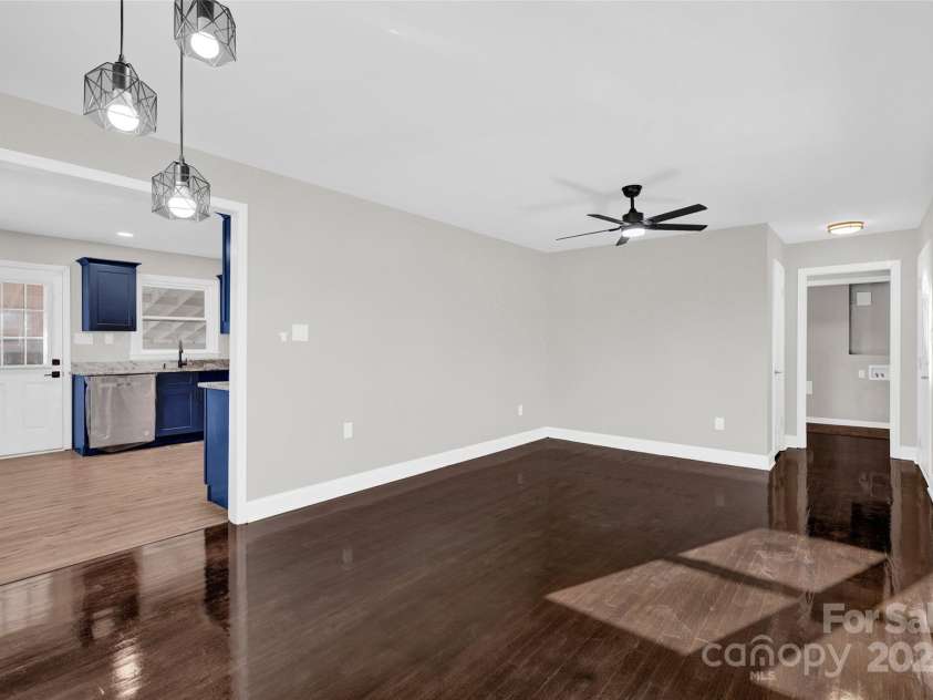 187 Shumaker Drive, Statesville, NC 28625.  MLS# CAR4205794, YatesRealty ID 3649. 