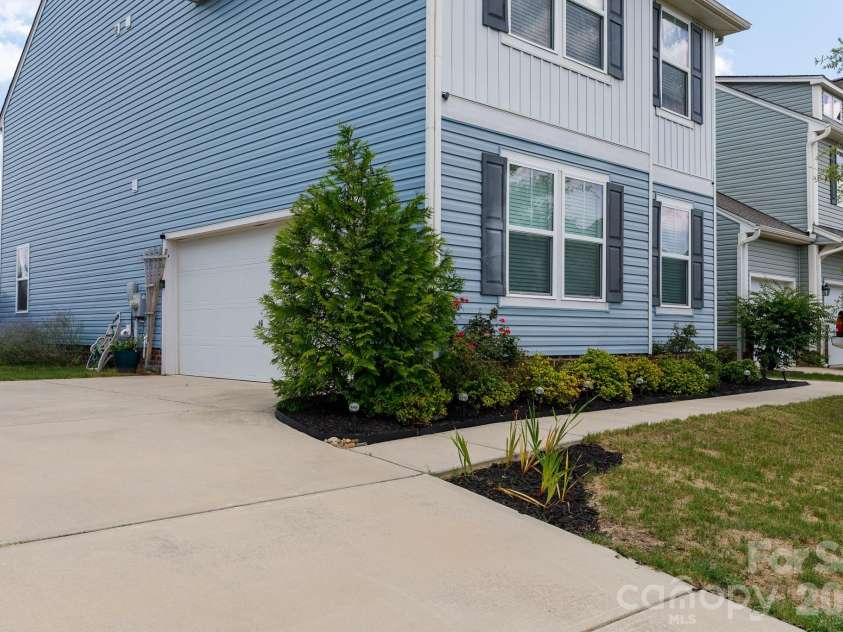 954 Bunker Trace, Rock Hill, SC 29730.  MLS# CAR4403500, YatesRealty ID 36490. 