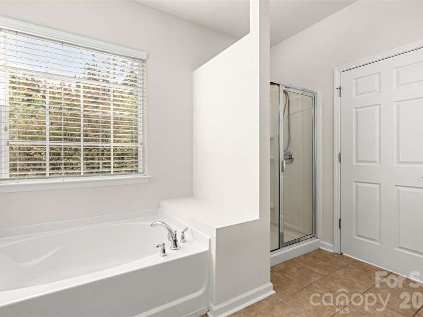 3030 Voyageurs Way, Fort Mill, SC 29707.  MLS# CAR4403286, YatesRealty ID 36492. 