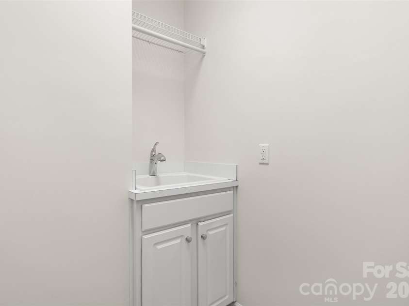 3030 Voyageurs Way, Fort Mill, SC 29707.  MLS# CAR4403286, YatesRealty ID 36492. 