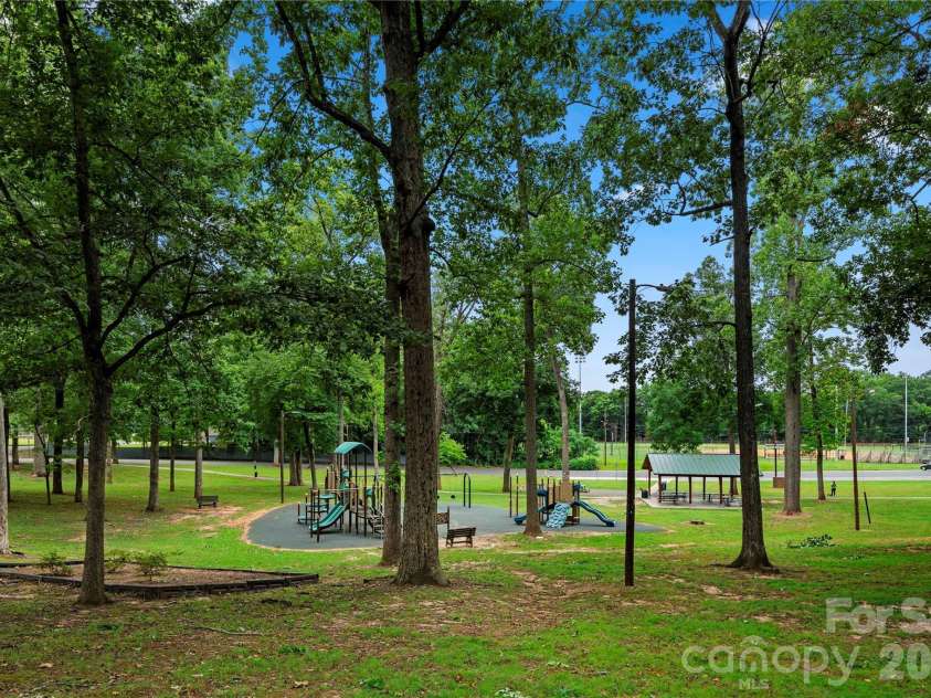 112 Harris Street, Belmont, NC 28012.  MLS# CAR4402705, YatesRealty ID 36495. 