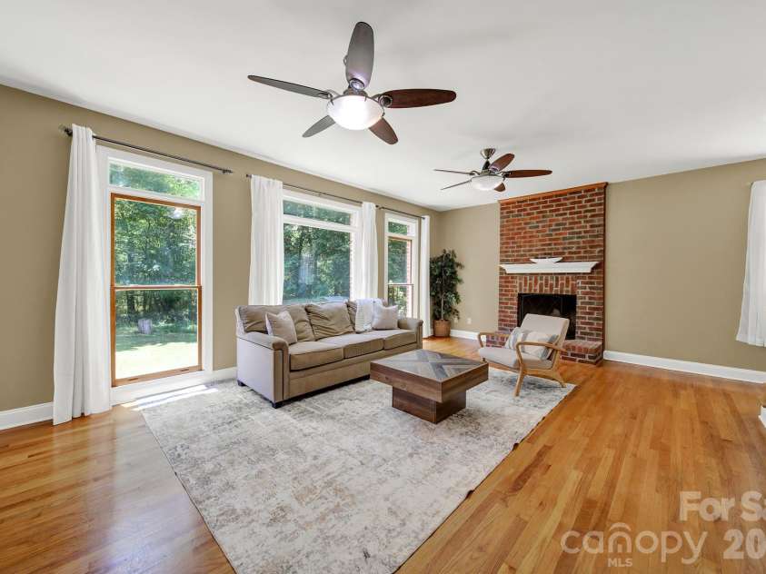 1583 Calder Lane, Clover, SC 29710.  MLS# CAR4403585, YatesRealty ID 36496. 