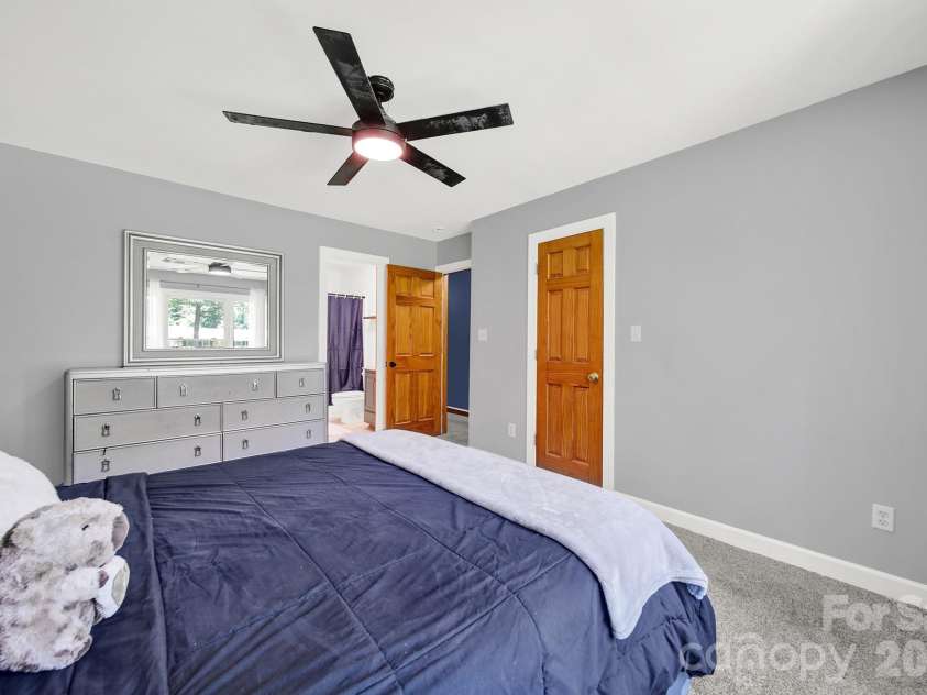 1583 Calder Lane, Clover, SC 29710.  MLS# CAR4403585, YatesRealty ID 36496. 