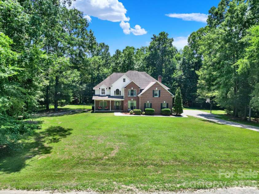 1583 Calder Lane, Clover, SC 29710.  MLS# CAR4403585, YatesRealty ID 36496. 