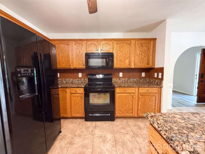 1331 London Drive, Rock Hill, SC 29732.  MLS# CAR4401315, YatesRealty ID 36497. 