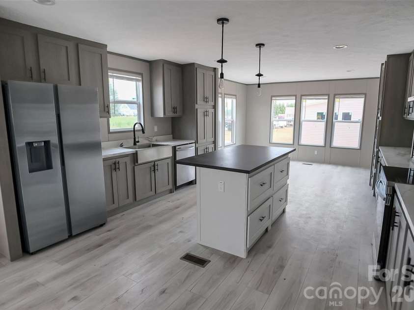 805 Eagle View Lane, Lawndale, NC 28090.  MLS# CAR4401907, YatesRealty ID 36499. 