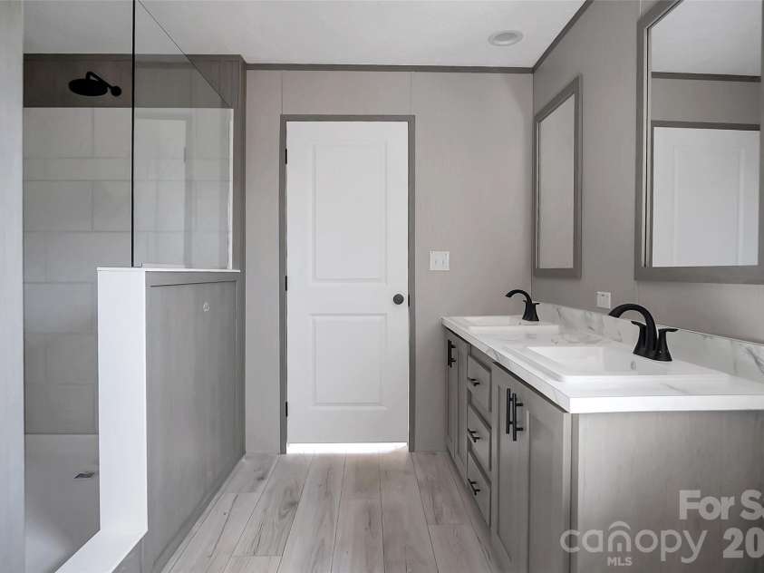 805 Eagle View Lane, Lawndale, NC 28090.  MLS# CAR4401907, YatesRealty ID 36499. 