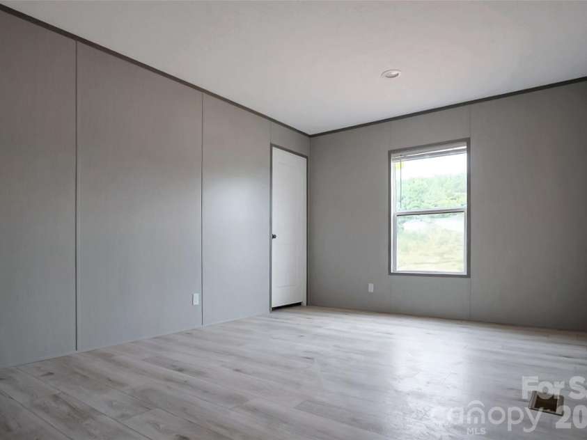 805 Eagle View Lane, Lawndale, NC 28090.  MLS# CAR4401907, YatesRealty ID 36499. 