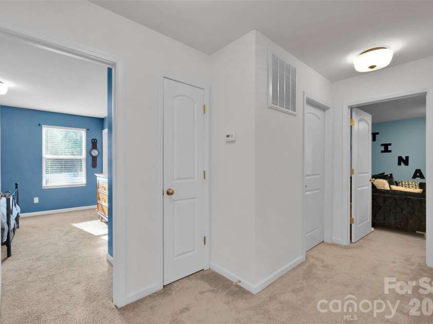 2527 Courtland Drive, Clover, SC 29710.  MLS# CAR4345965, YatesRealty ID 3650. 