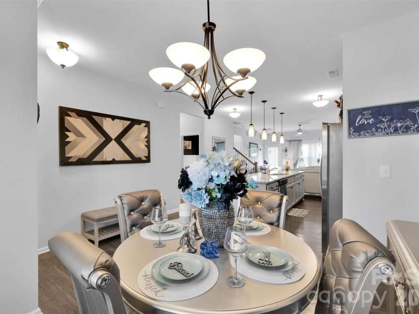 2527 Courtland Drive, Clover, SC 29710.  MLS# CAR4345965, YatesRealty ID 3650. Dining