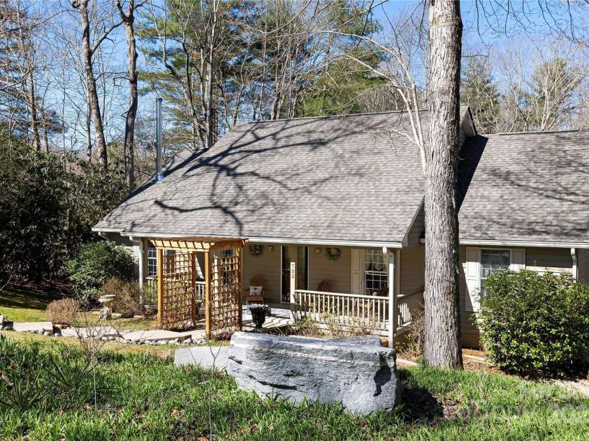 732 Knob Road, Pisgah Forest, NC 28768.  MLS# CAR4234776, YatesRealty ID 3650. 