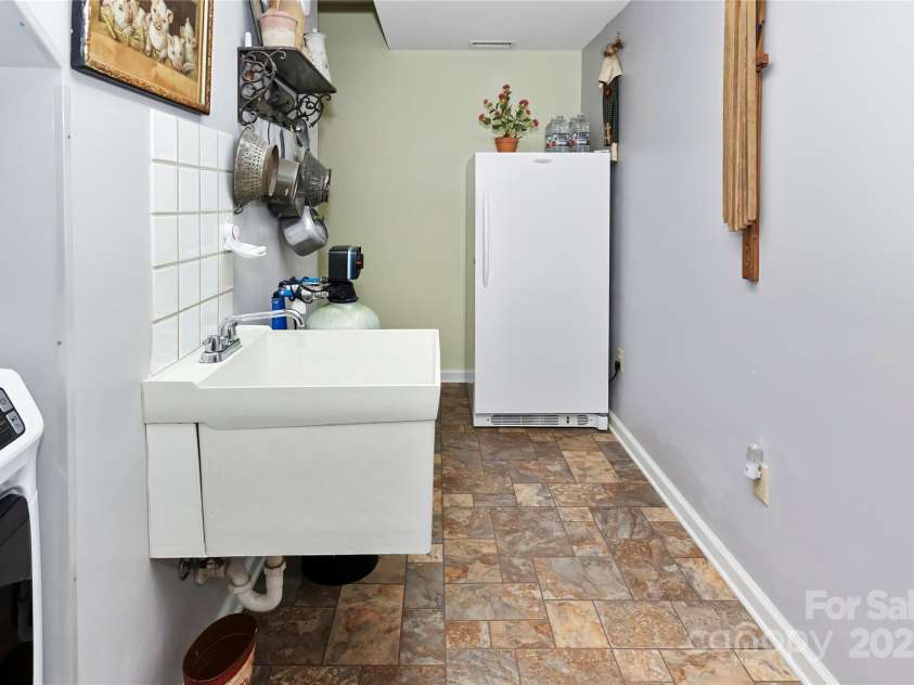 732 Knob Road, Pisgah Forest, NC 28768.  MLS# CAR4234776, YatesRealty ID 3650. 