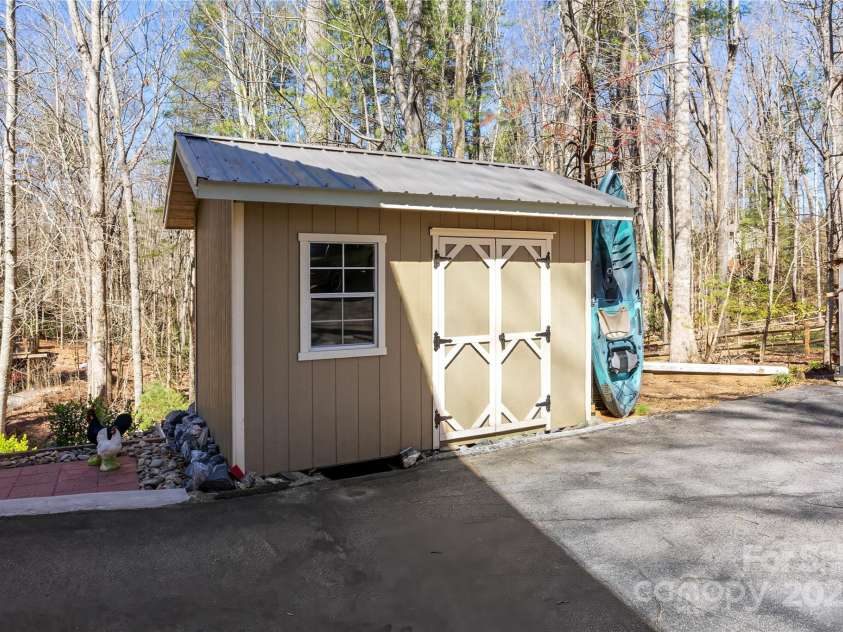 732 Knob Road, Pisgah Forest, NC 28768.  MLS# CAR4234776, YatesRealty ID 3650. 