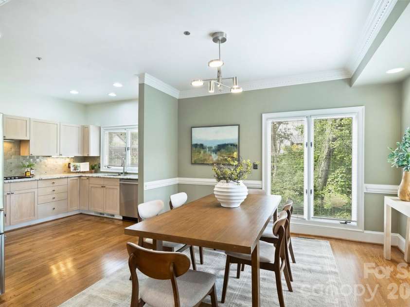 201 Hillside Avenue, Charlotte, NC 28209.  MLS# CAR4377112, YatesRealty ID 36500. A different angle.