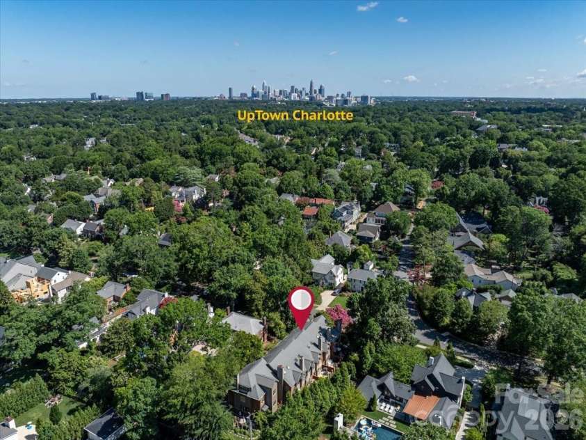 201 Hillside Avenue, Charlotte, NC 28209.  MLS# CAR4401269, YatesRealty ID 36500. 