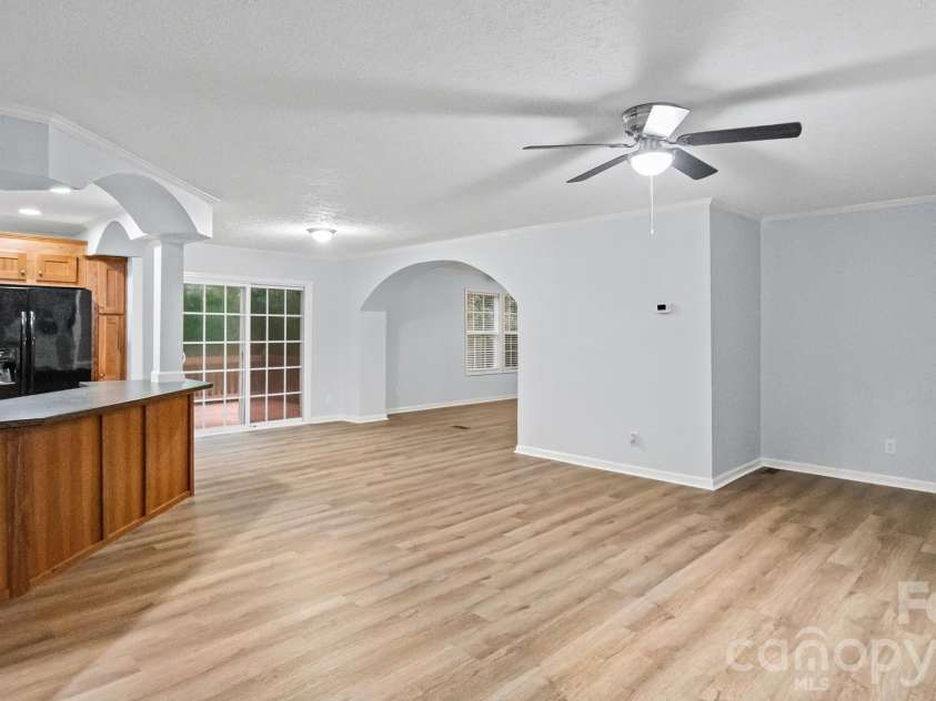 1185 Galway Lane, Clover, SC 29710.  MLS# CAR4403351, YatesRealty ID 36501. 