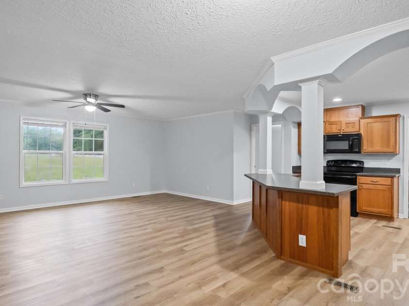 1185 Galway Lane, Clover, SC 29710.  MLS# CAR4403351, YatesRealty ID 36501. 